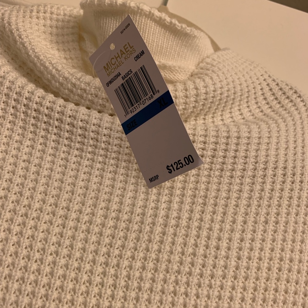 MICHAEL CORS Basic light sweater